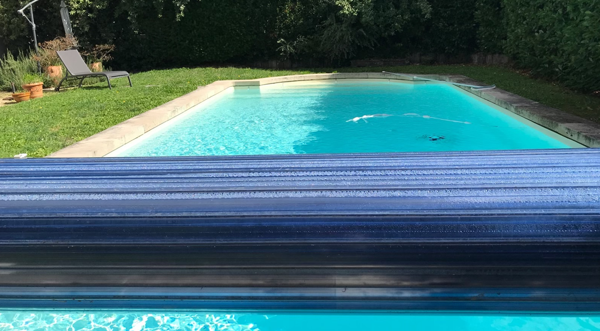 Réalisation d’une piscine rectangulaire 7 m x 3,5 m avec escalier roman à Polliat