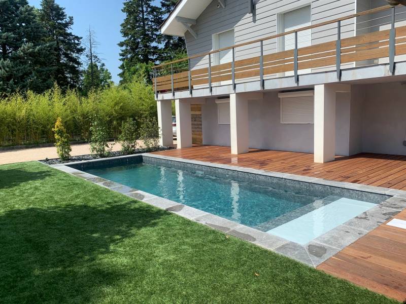 piscine terrasse bois margelle pierre