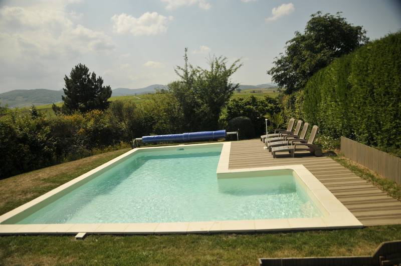 Pisciniste sur Dardilly réalise une piscine en L de 8m x 3,5m à Limonest