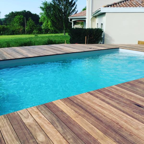 Création d’une piscine rectangulaire de 8 m x 4 m située à Châtillon-sur-Chalaronne