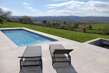 Réalisation d'une piscine rectangulaire rectangulaire de 8 m × 3,5 m à Chevagny-les-Chevrières